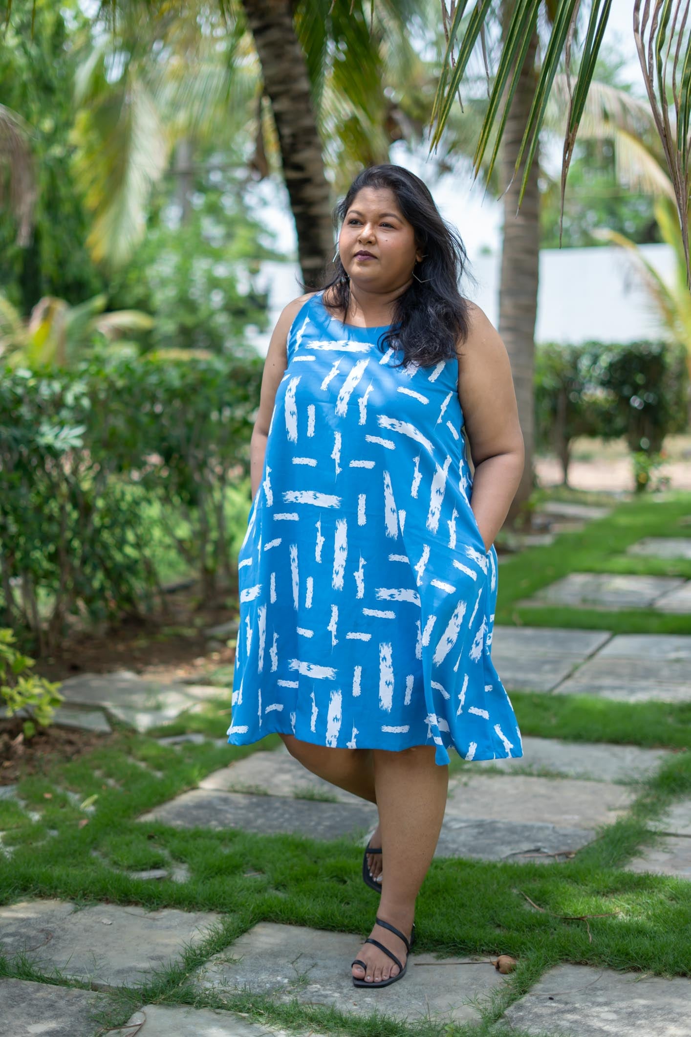 GeoEase Pocket Dress