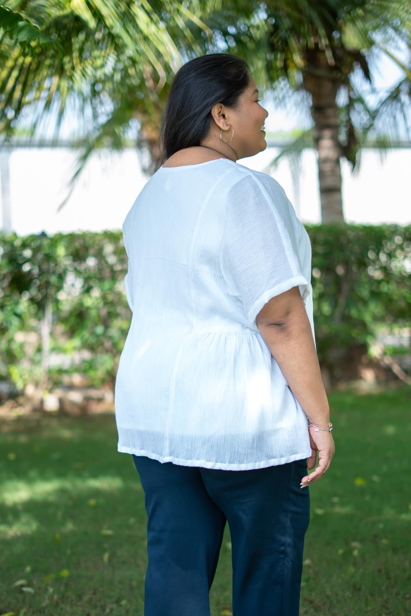 white crushed cotton top